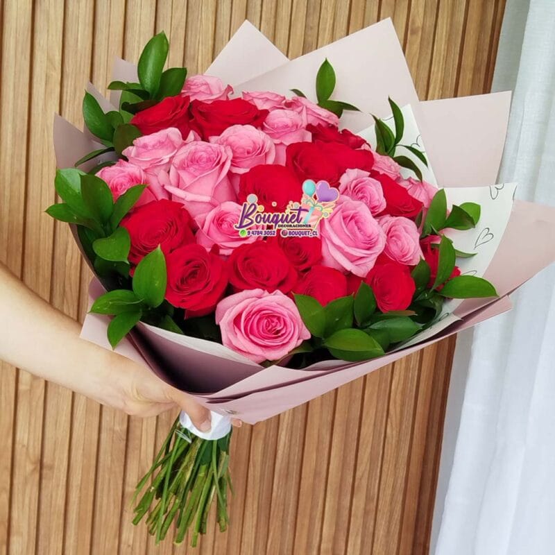 arreglo-ramo-de-rosas